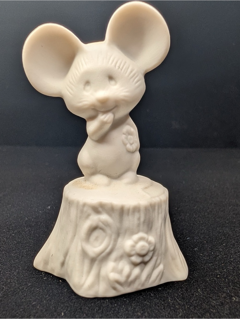 Cream Ceramic Mouse Figurine on Stump - Decorative Home Art